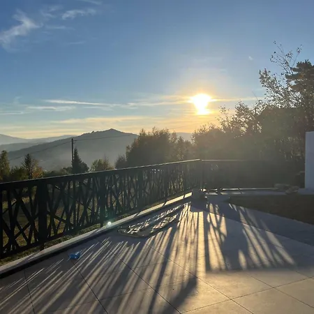 Holiday home House With A Garden And A View Of The Mountains *